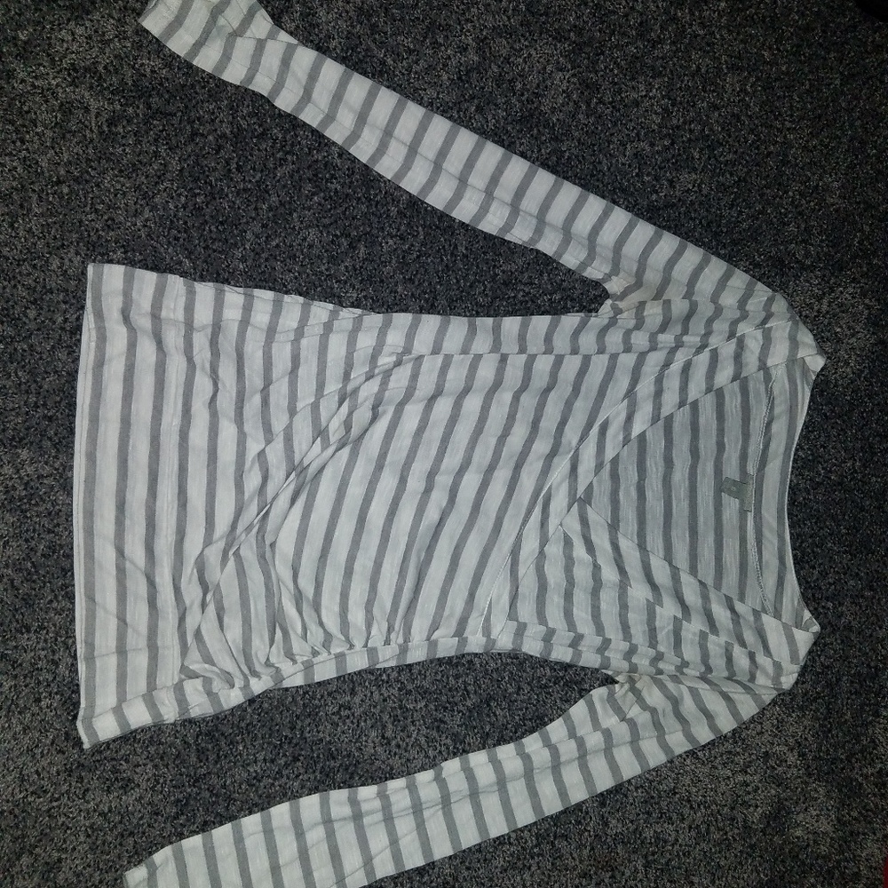 Vneck shirt